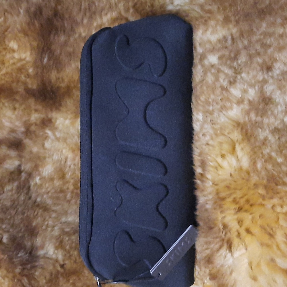 NWT Skims bag
